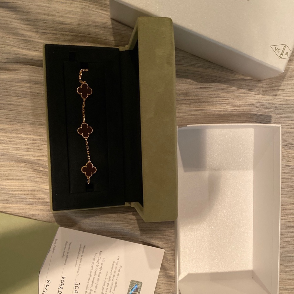 Brand new VCA bracelet